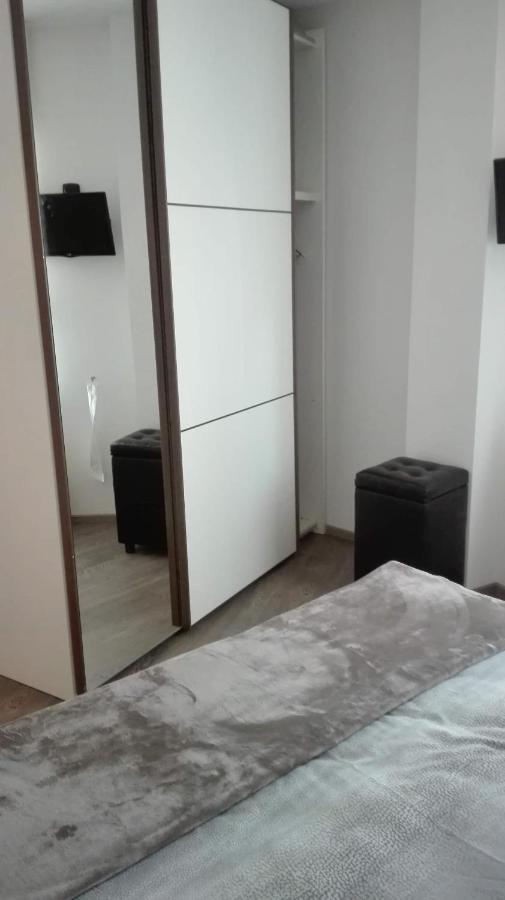 Casa Novella Apartment Revo Bagian luar foto